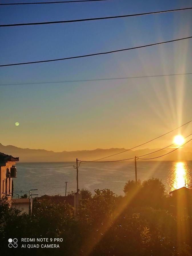 Villa Panorama Michalis Haikos Two Minutes Walk To The Beach Peroulia Kompoi Exterior photo