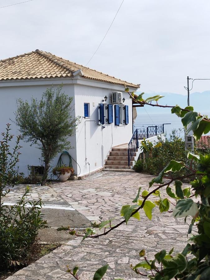Villa Panorama Michalis Haikos Two Minutes Walk To The Beach Peroulia Kompoi Exterior photo