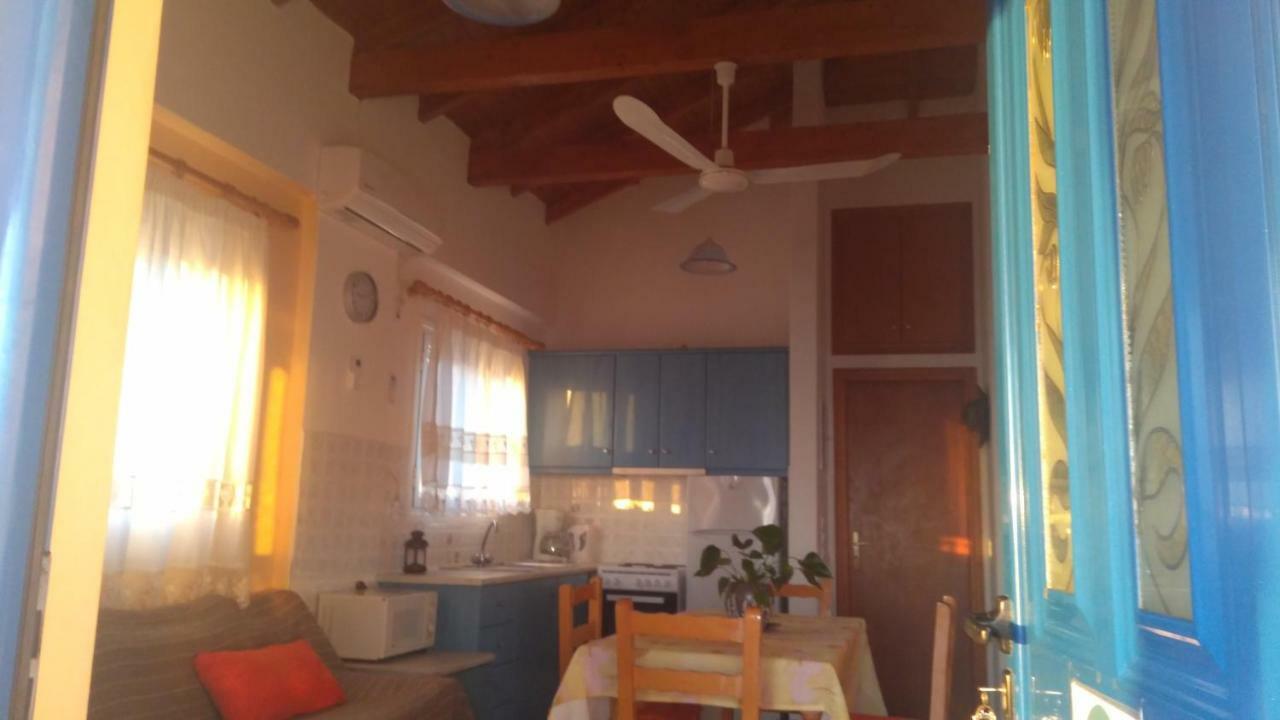 Villa Panorama Michalis Haikos Two Minutes Walk To The Beach Peroulia Kompoi Exterior photo